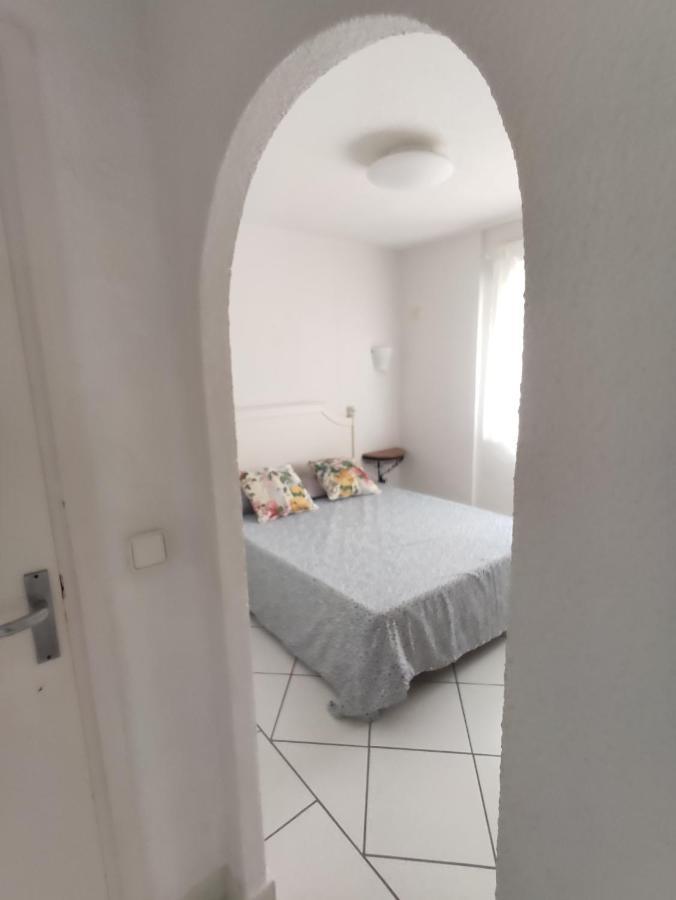 Apartamentos Mar I Vent Бенидорм Экстерьер фото