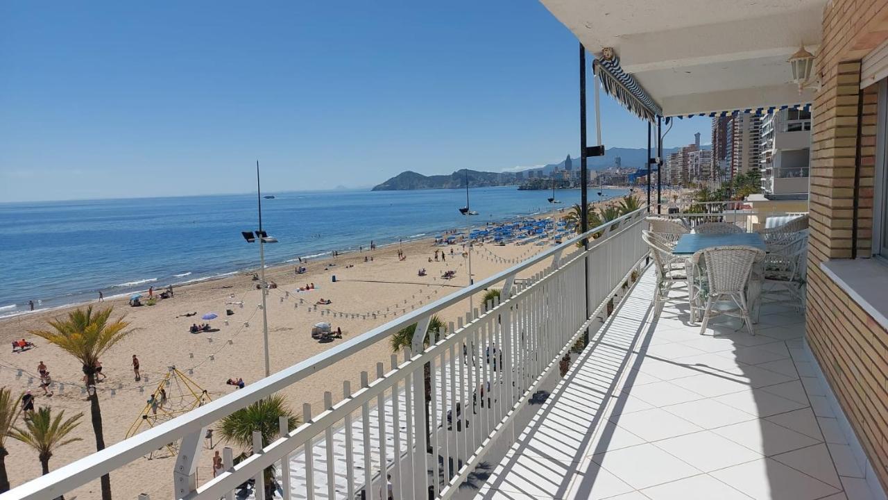 Apartamentos Mar I Vent Бенидорм Экстерьер фото